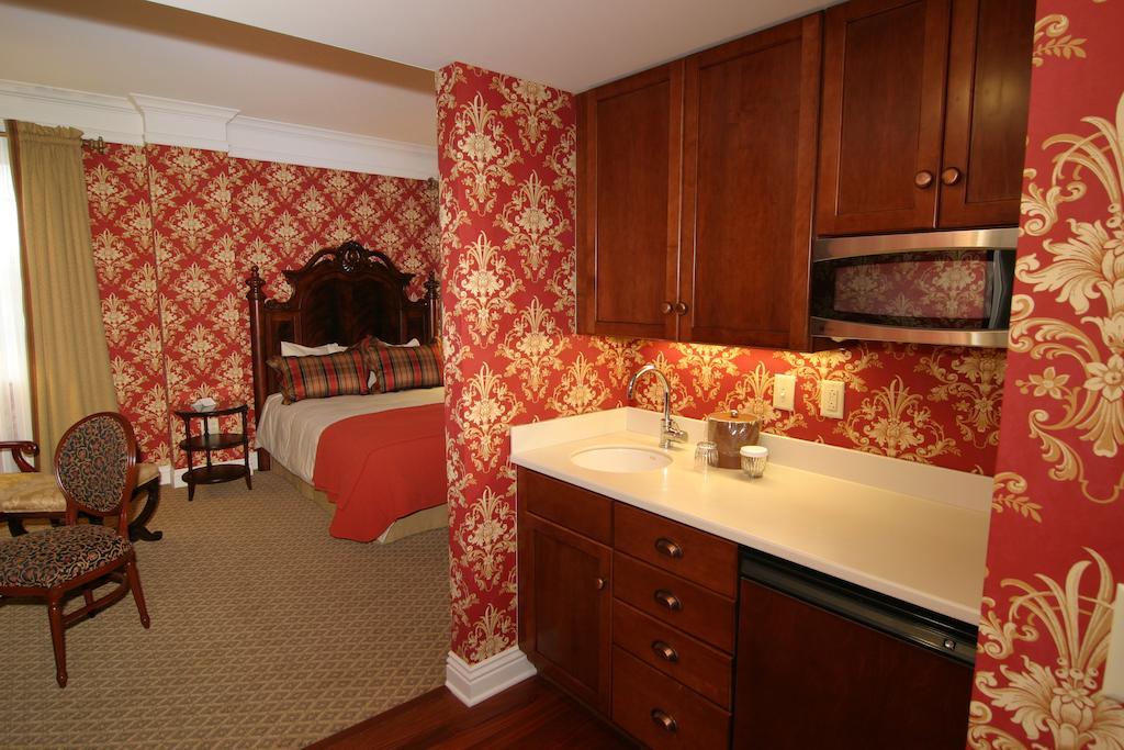 Wabash Charley Creek Inn מראה חיצוני תמונה