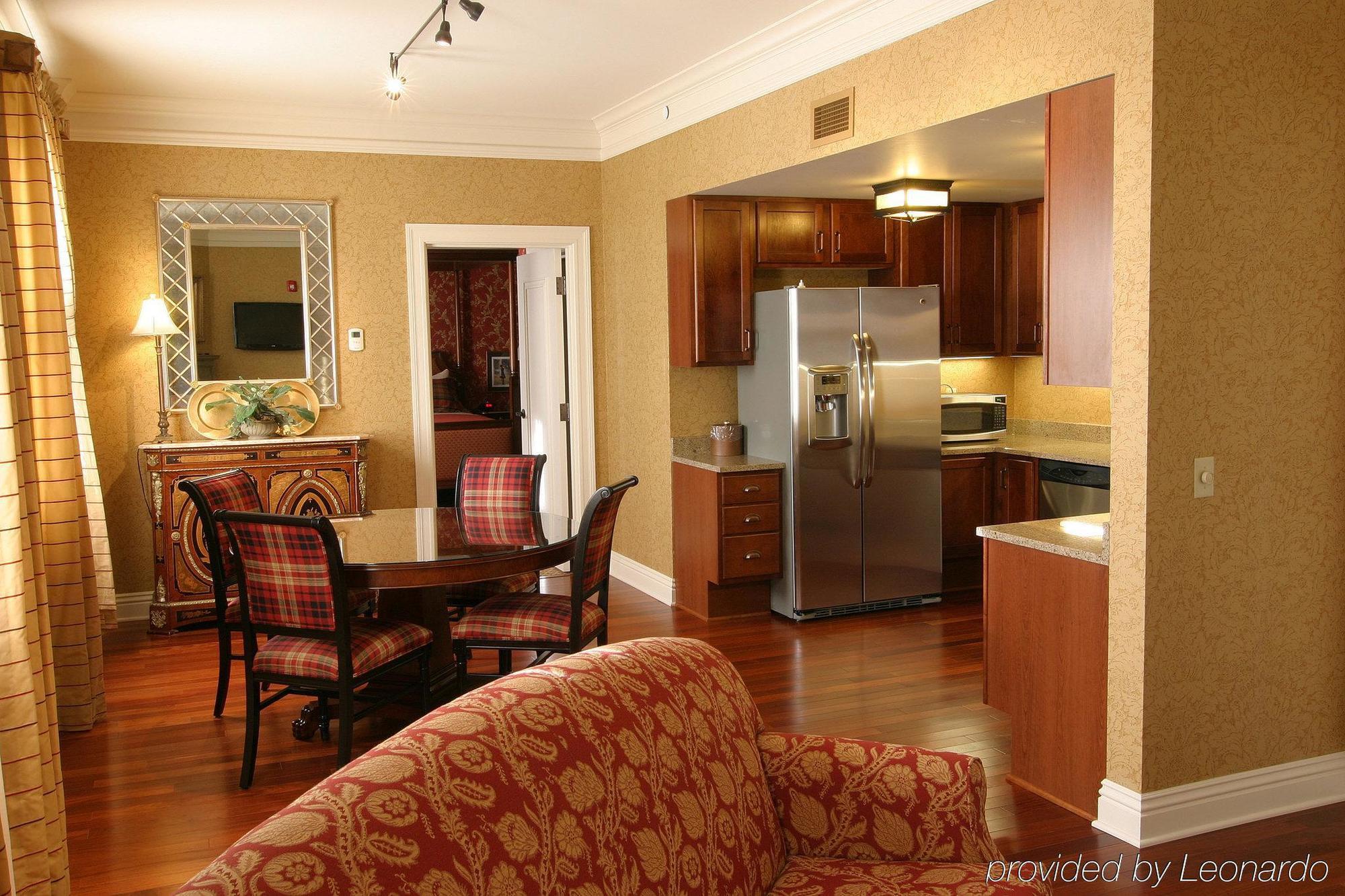 Wabash Charley Creek Inn מראה חיצוני תמונה
