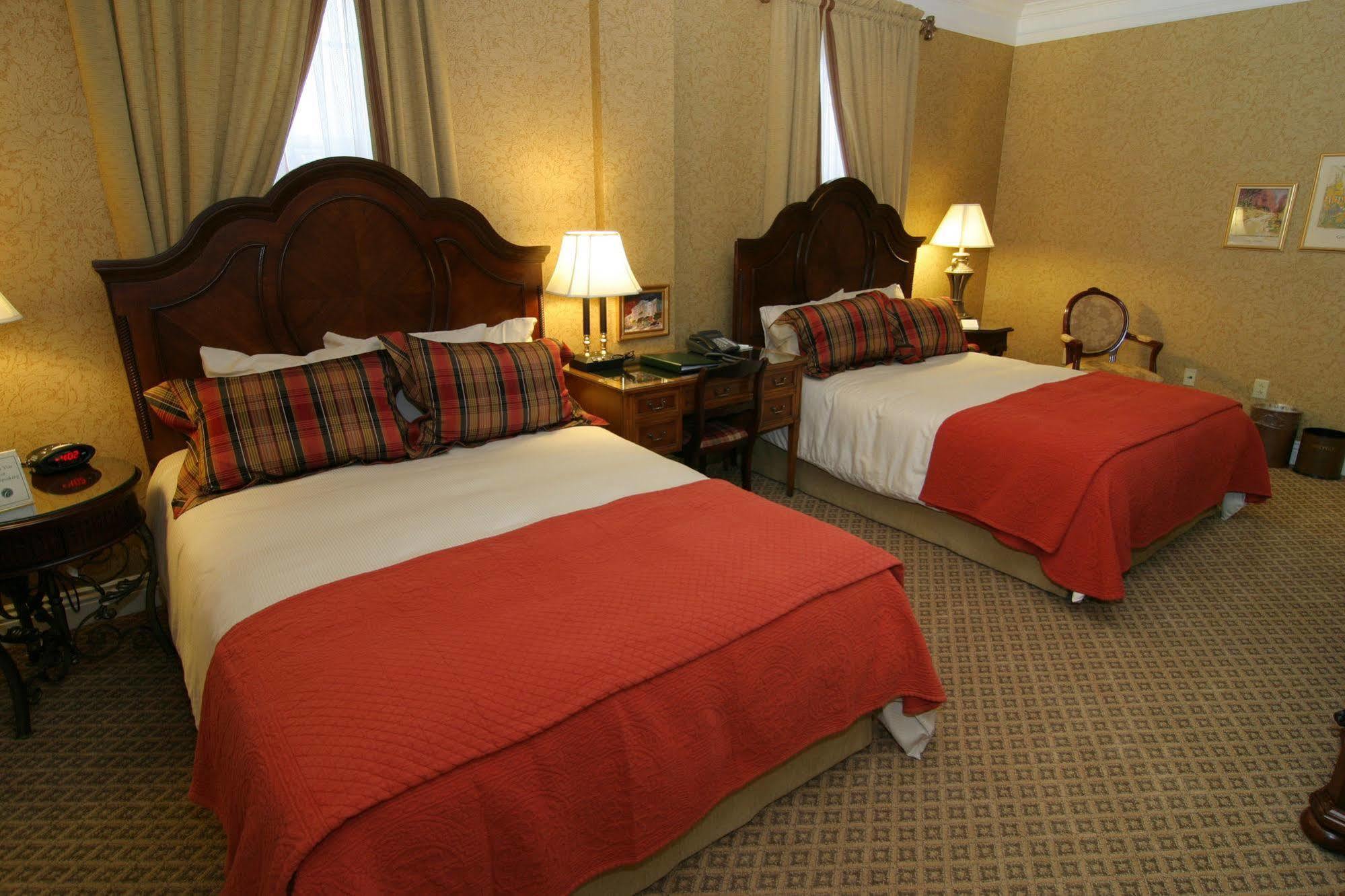 Wabash Charley Creek Inn מראה חיצוני תמונה