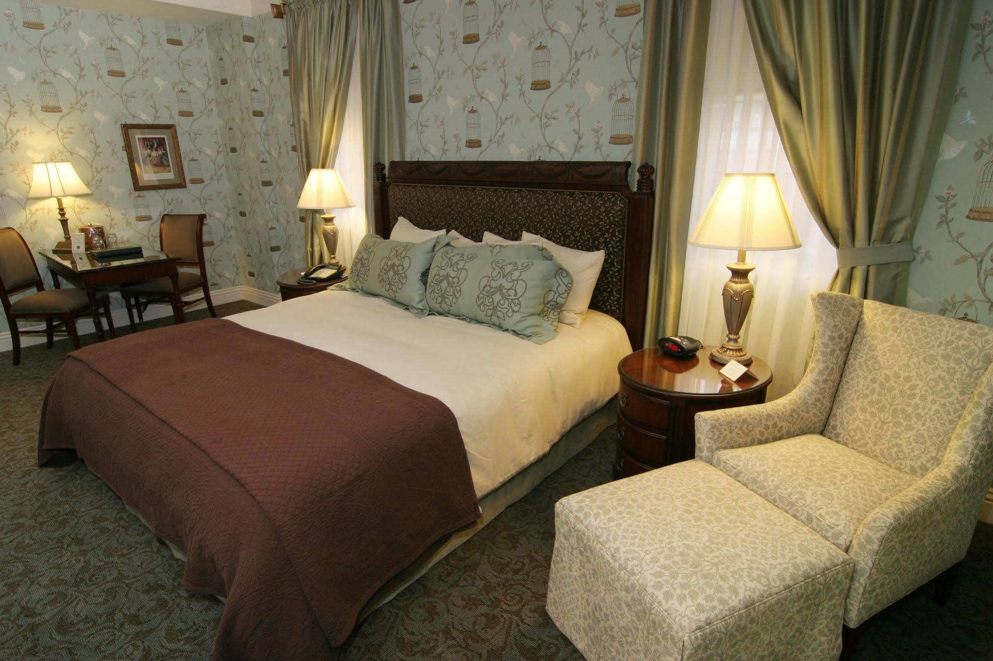 Wabash Charley Creek Inn מראה חיצוני תמונה